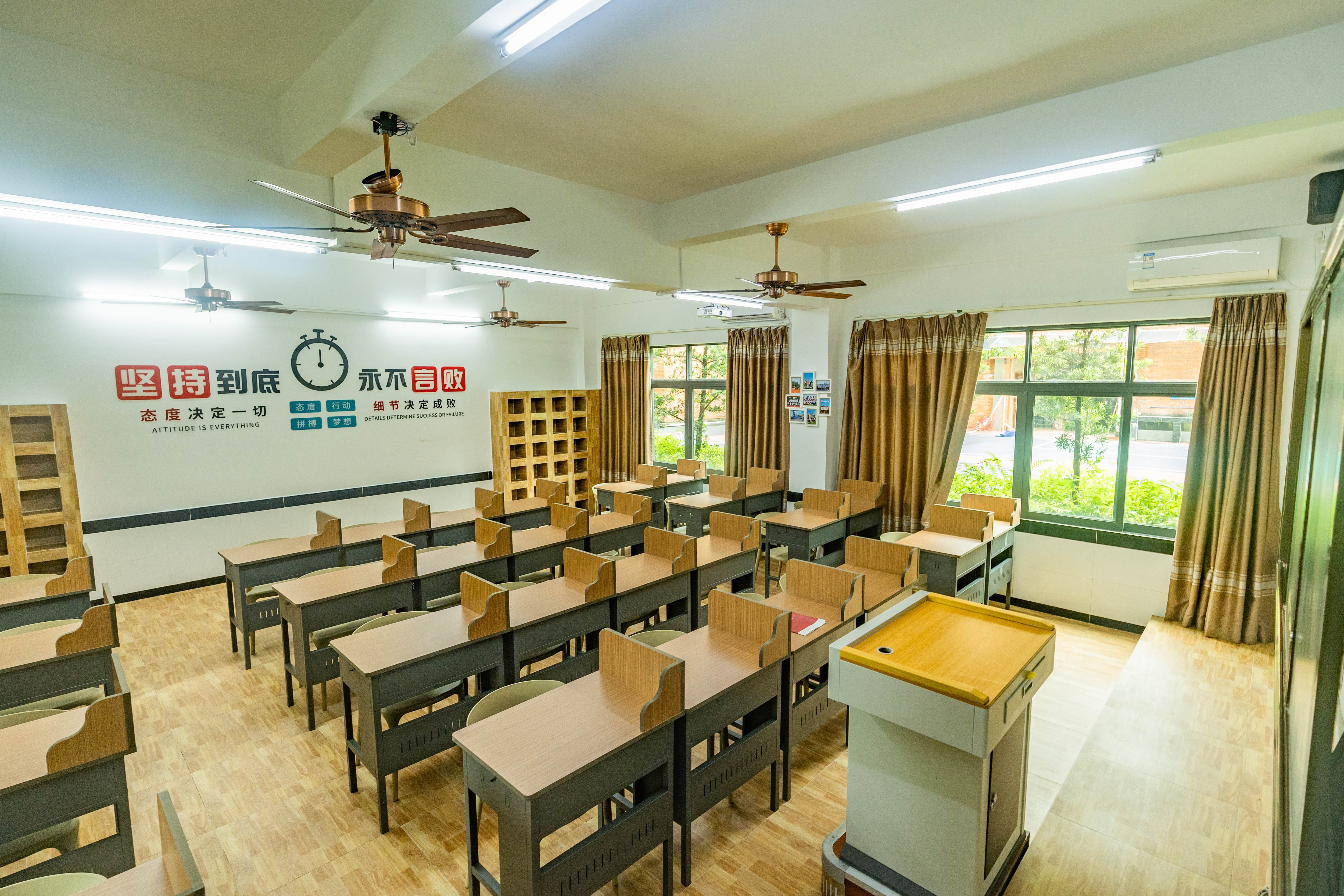 广州港澳台华侨联考培训学校最新排名！