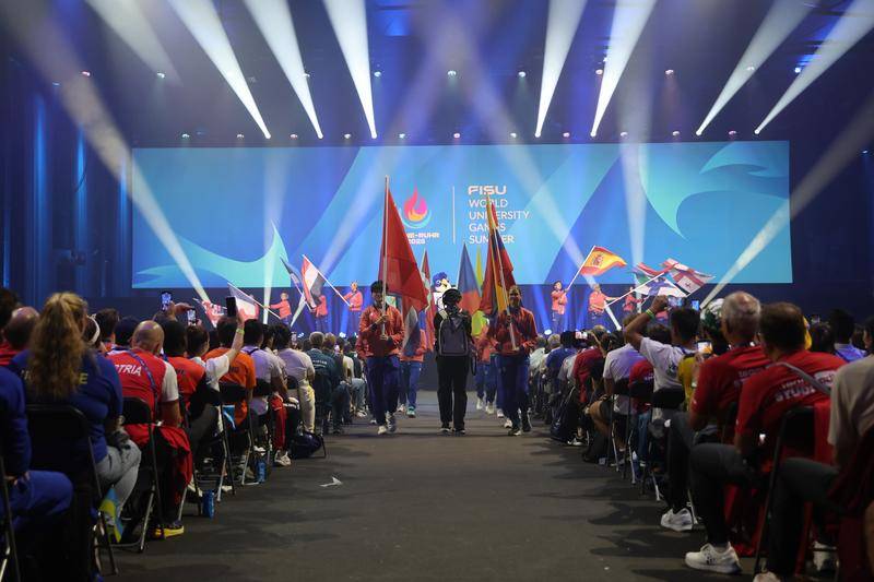 大运会闭幕!中国代表团30金27银17铜位列第二位