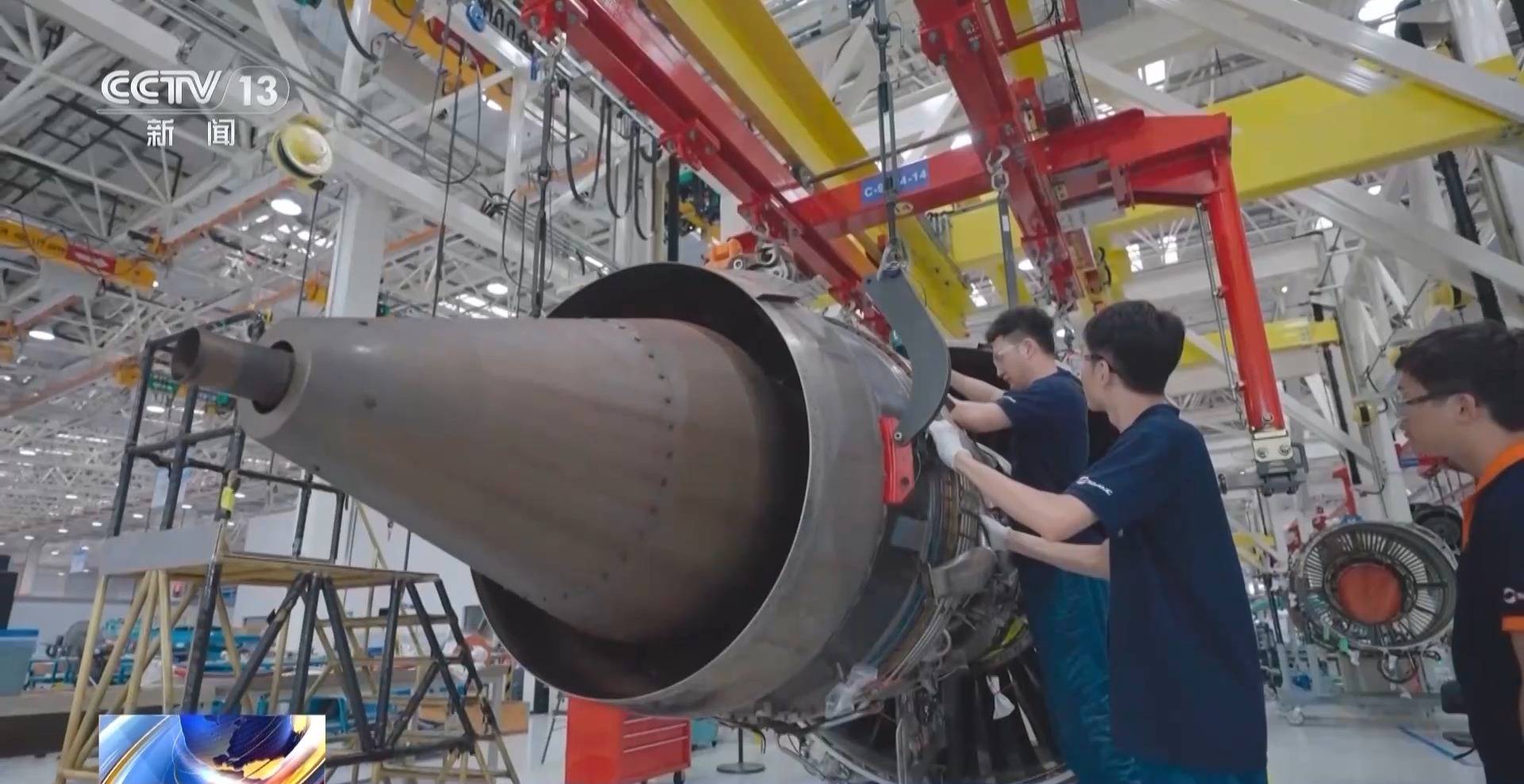 我国外贸逆势实现“三个首次” 背后有哪些因素在支撑?