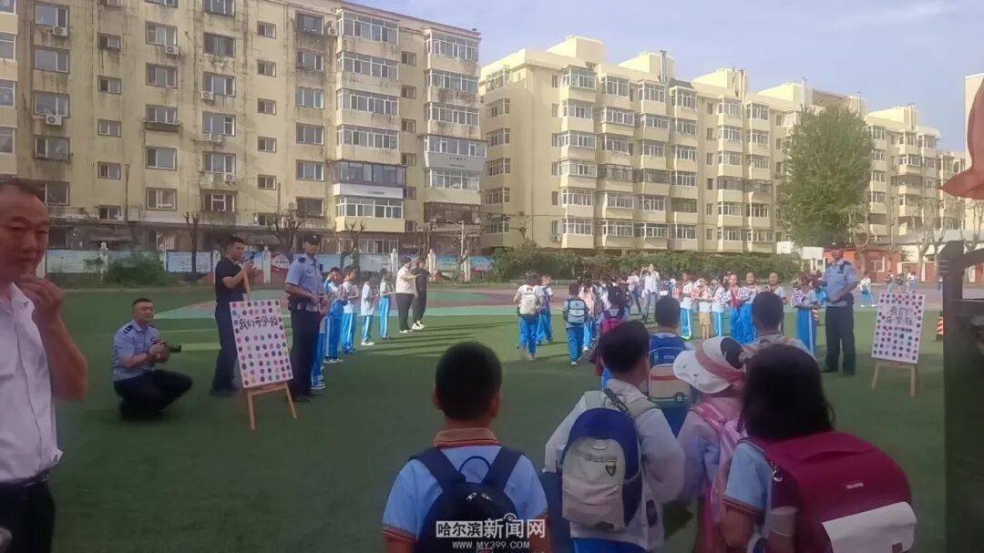 我们，开学啦