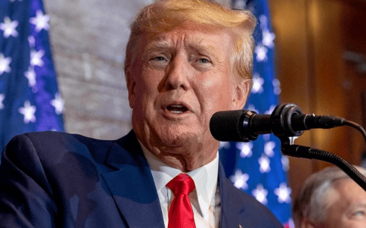 印度突然2个强硬反击,让特朗普猝不及防,莫迪果然在赌一把大的,印美关系急转直下