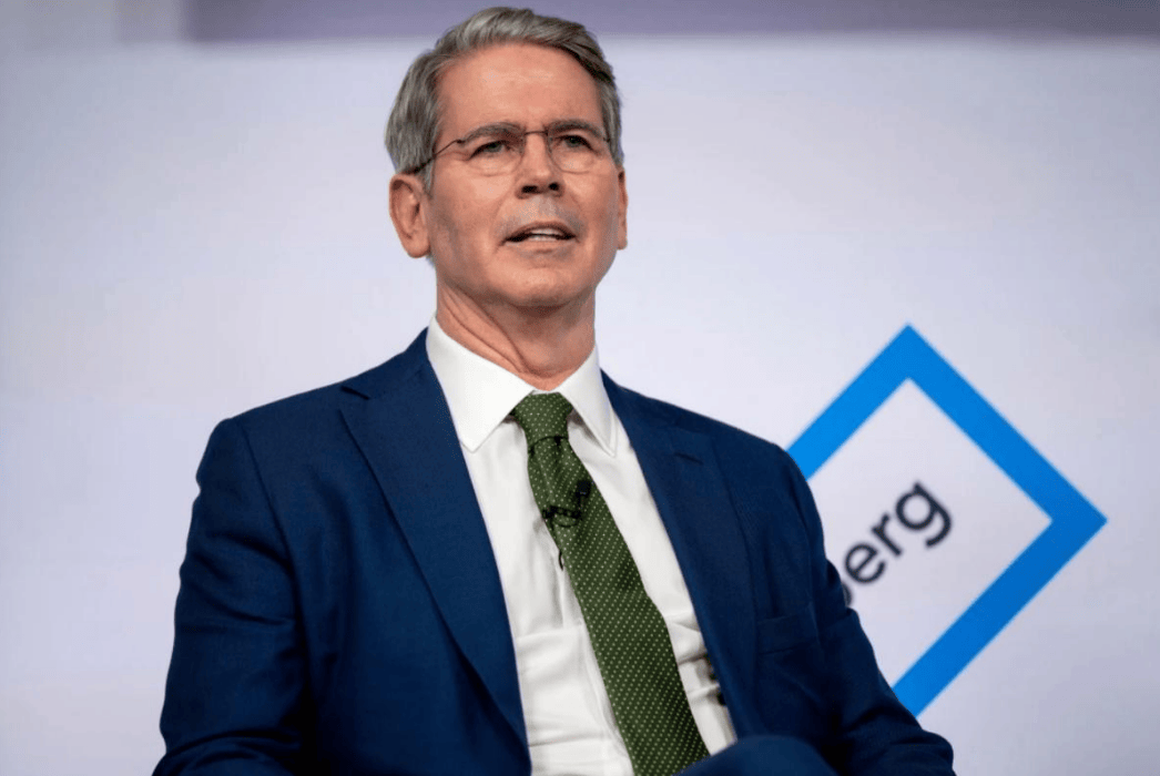 中方或收到一笔巨款?特朗普之前吞进去的万亿关税,可能都得还回来