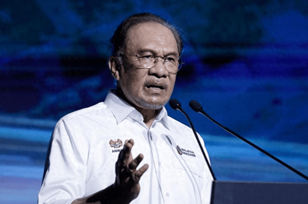 中美俄或提前聚首?特朗普宣布出席东盟峰会,普京也在认真考虑亲自来