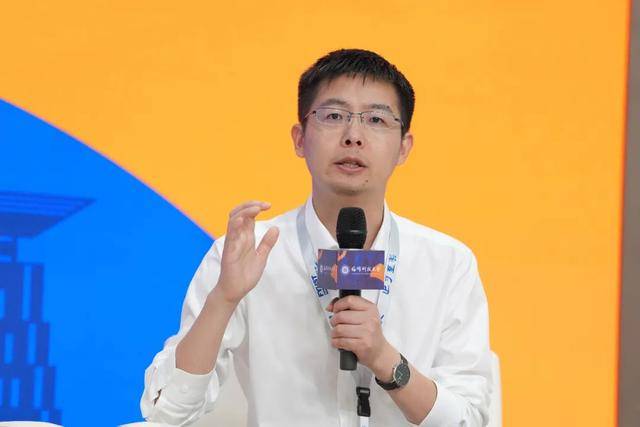 10天涨100亿,宇树科技朋友圈狂欢