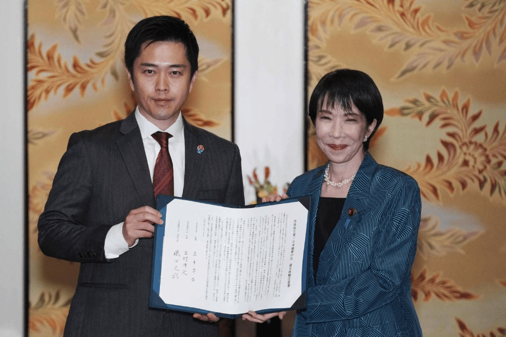 日本新首相的强军之路:导弹、核艇都要搞