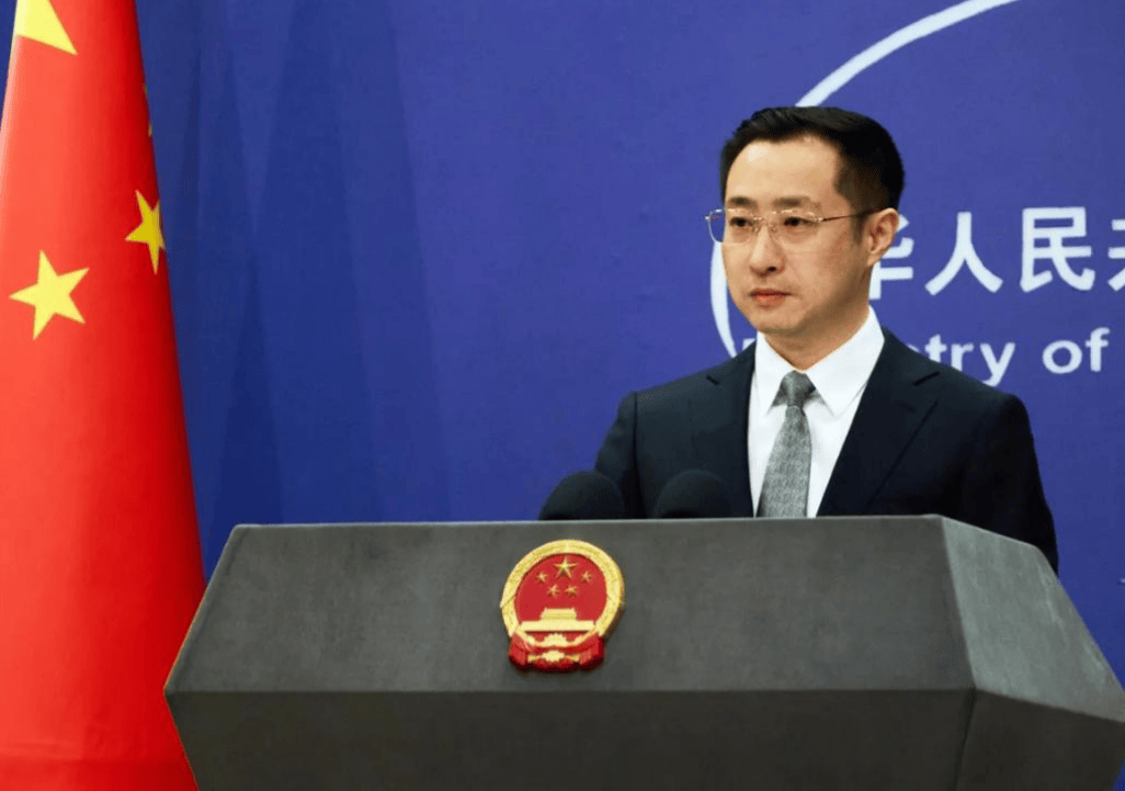 高市早苗硬刚到底，绝不撤回说过的话，中方以牙还牙，日本瞬间破防了